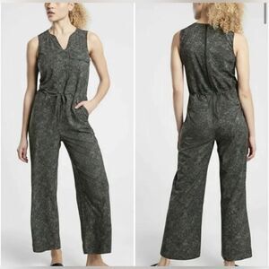 Athleta Rush Topanga Jumpsuit Viper Snakeskin Print Sleeveless Athleisure sz XS